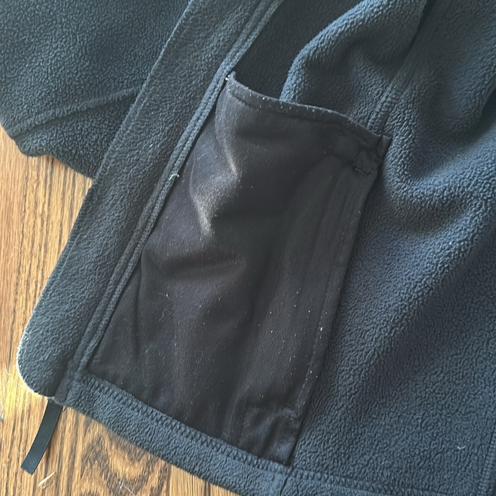 The North Face Fleece Jacket, kids M 10/12 - Picture 7 of 8